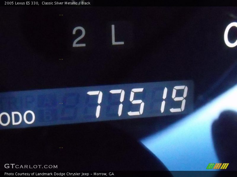 Classic Silver Metallic / Black 2005 Lexus ES 330