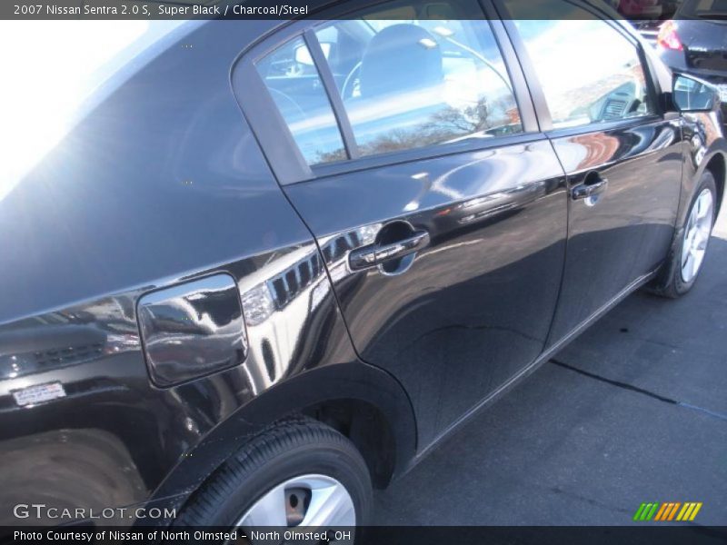 Super Black / Charcoal/Steel 2007 Nissan Sentra 2.0 S