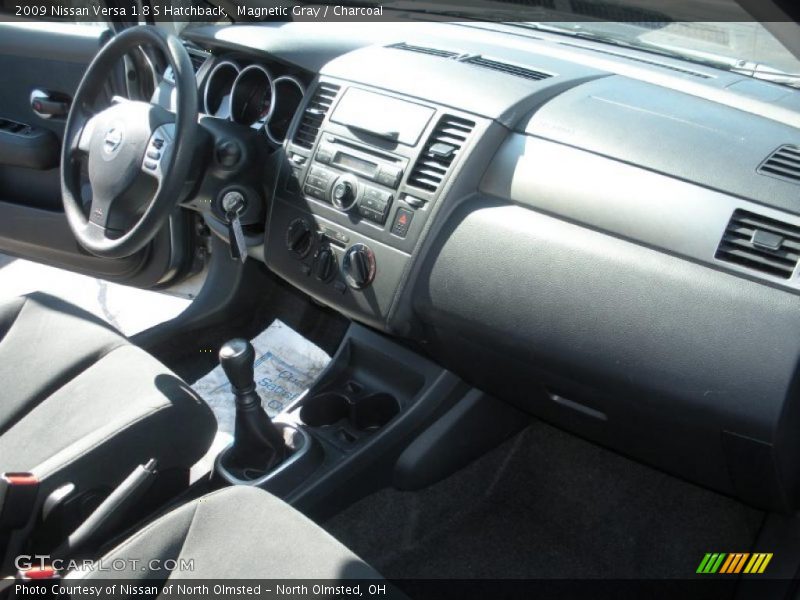 Magnetic Gray / Charcoal 2009 Nissan Versa 1.8 S Hatchback