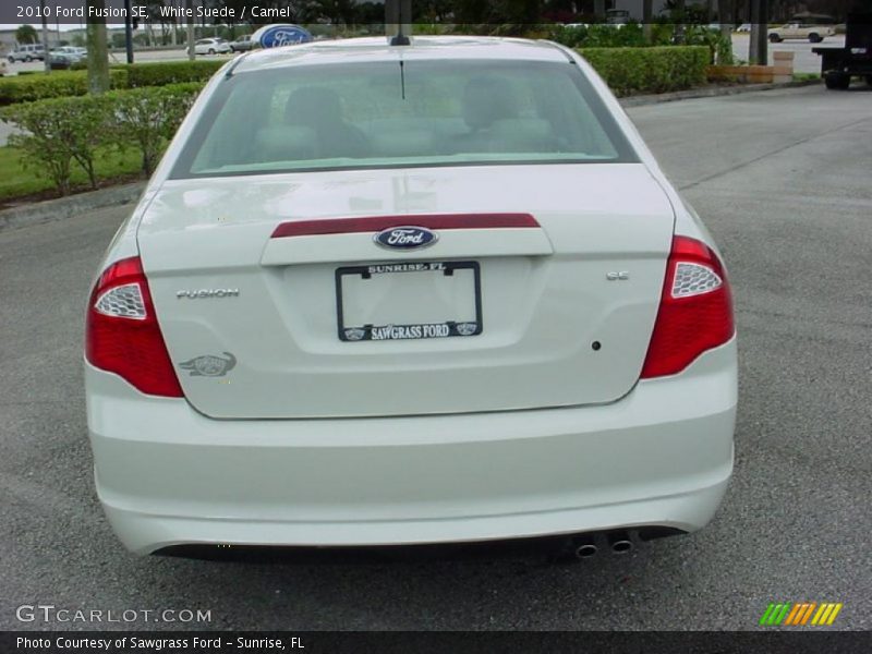 White Suede / Camel 2010 Ford Fusion SE