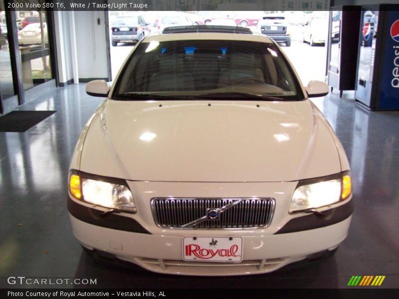 White / Taupe/Light Taupe 2000 Volvo S80 T6