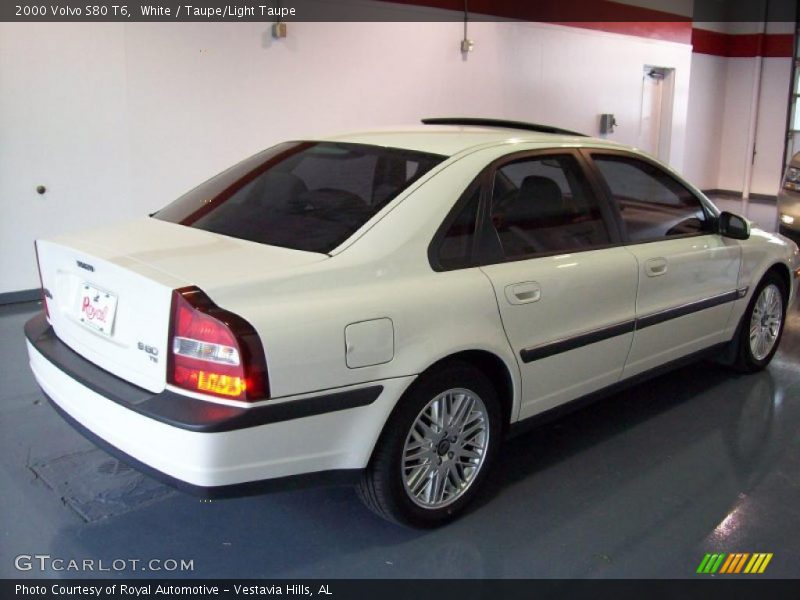 White / Taupe/Light Taupe 2000 Volvo S80 T6