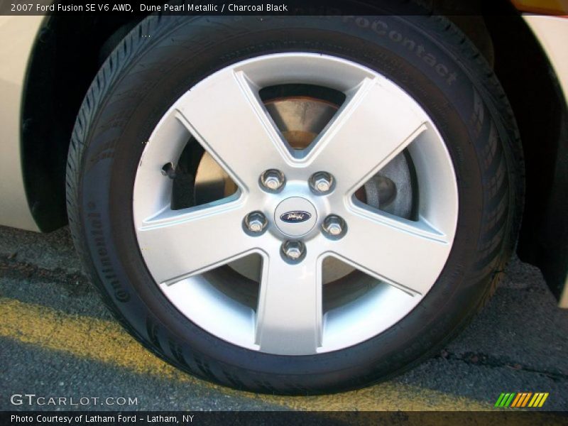 Dune Pearl Metallic / Charcoal Black 2007 Ford Fusion SE V6 AWD