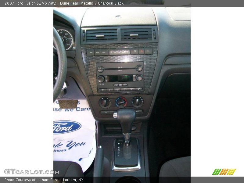 Dune Pearl Metallic / Charcoal Black 2007 Ford Fusion SE V6 AWD