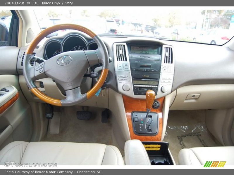Black Onyx / Ivory 2004 Lexus RX 330