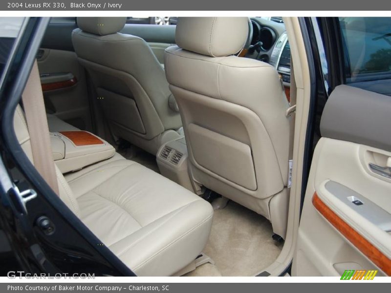 Black Onyx / Ivory 2004 Lexus RX 330