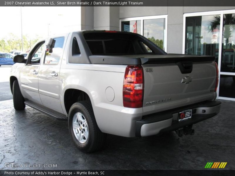 Silver Birch Metallic / Dark Titanium/Light Titanium 2007 Chevrolet Avalanche LS
