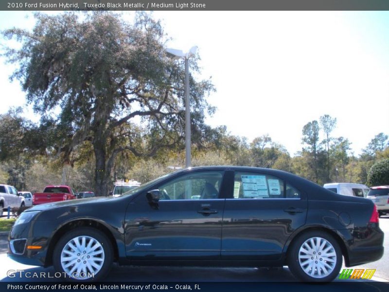 Tuxedo Black Metallic / Medium Light Stone 2010 Ford Fusion Hybrid