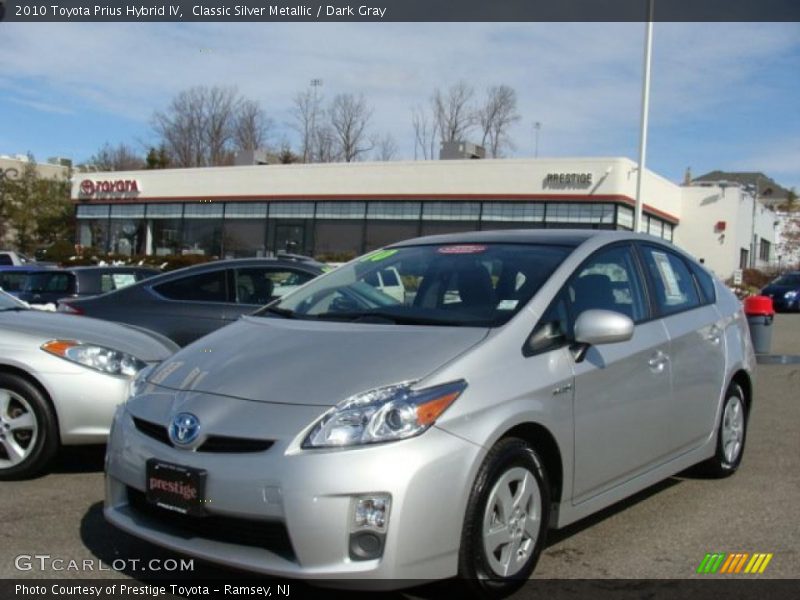 Classic Silver Metallic / Dark Gray 2010 Toyota Prius Hybrid IV