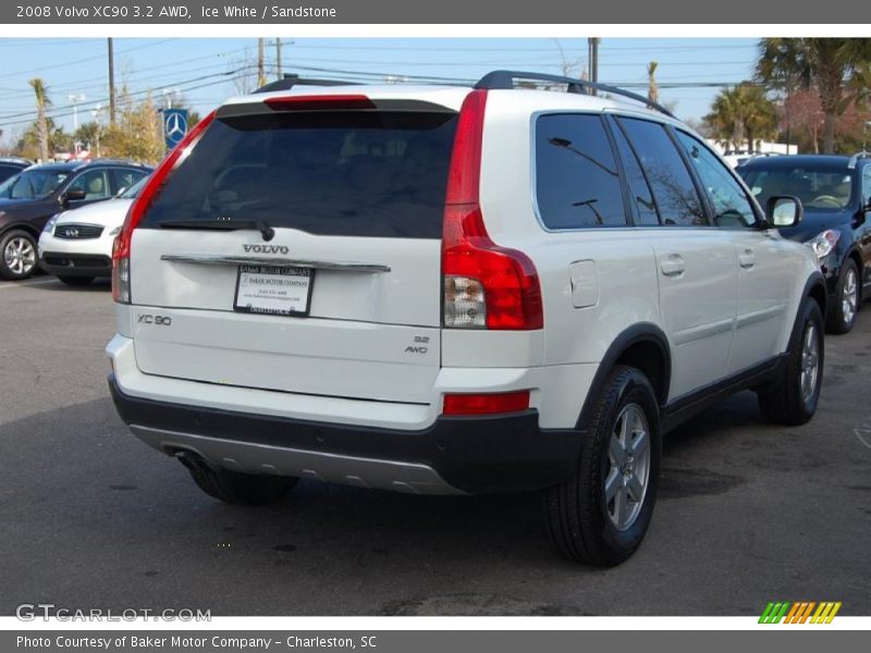 Ice White / Sandstone 2008 Volvo XC90 3.2 AWD