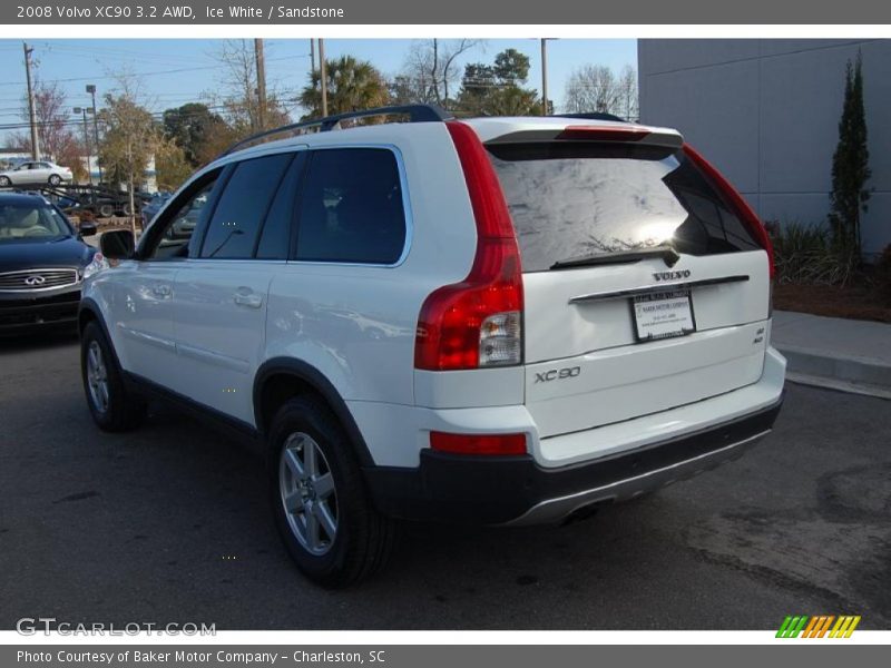 Ice White / Sandstone 2008 Volvo XC90 3.2 AWD