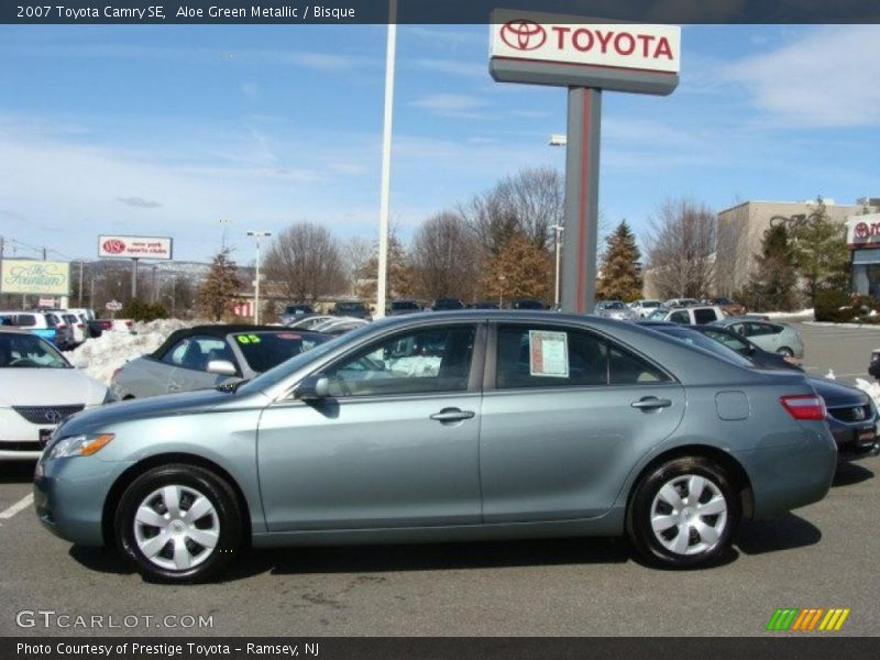 Aloe Green Metallic / Bisque 2007 Toyota Camry SE