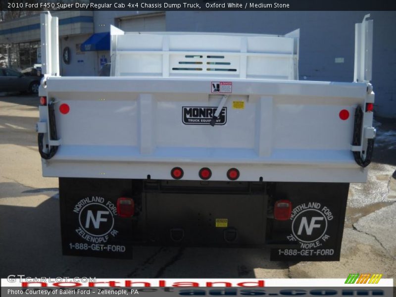 Oxford White / Medium Stone 2010 Ford F450 Super Duty Regular Cab 4x4 Chassis Dump Truck