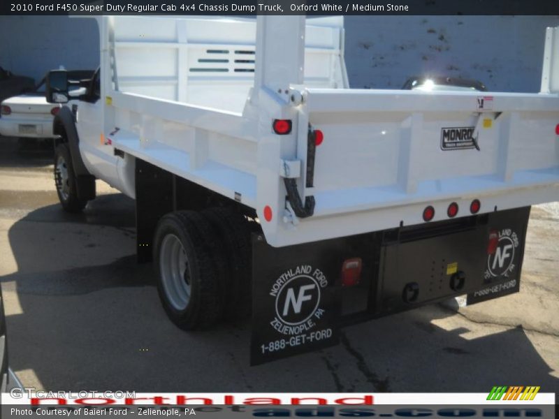 Oxford White / Medium Stone 2010 Ford F450 Super Duty Regular Cab 4x4 Chassis Dump Truck