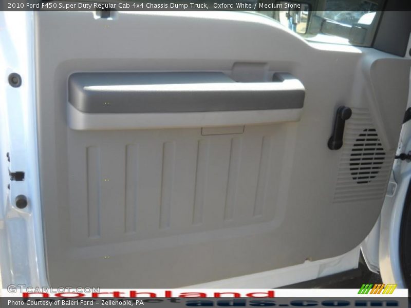 Oxford White / Medium Stone 2010 Ford F450 Super Duty Regular Cab 4x4 Chassis Dump Truck