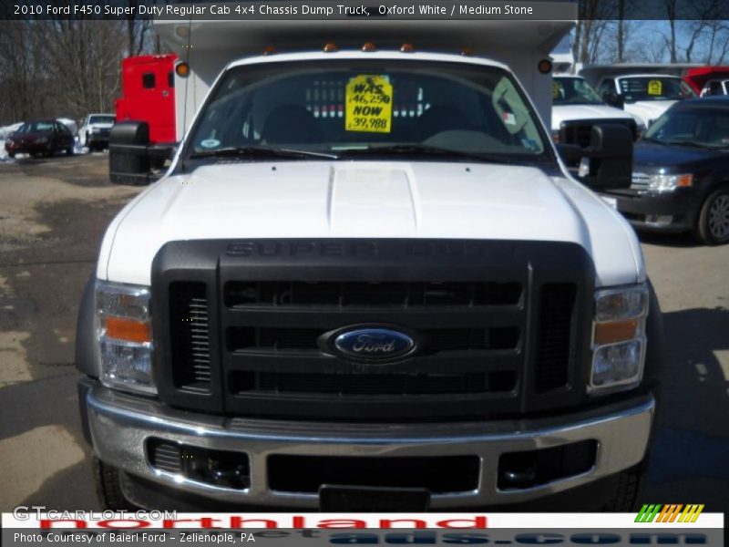Oxford White / Medium Stone 2010 Ford F450 Super Duty Regular Cab 4x4 Chassis Dump Truck