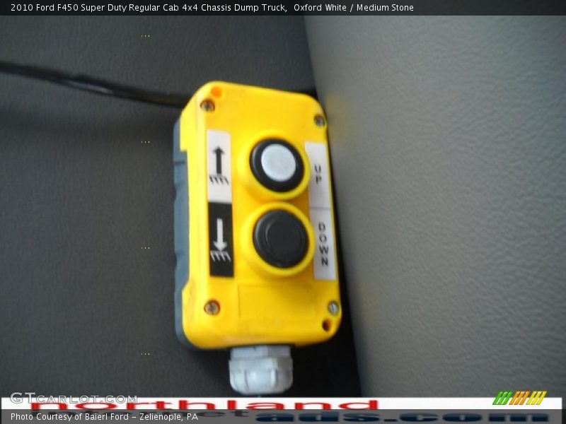 Oxford White / Medium Stone 2010 Ford F450 Super Duty Regular Cab 4x4 Chassis Dump Truck