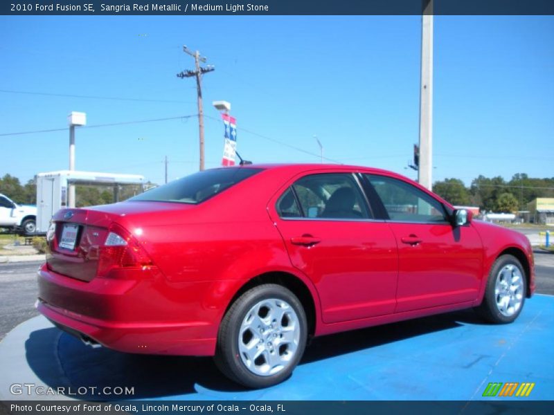 Sangria Red Metallic / Medium Light Stone 2010 Ford Fusion SE