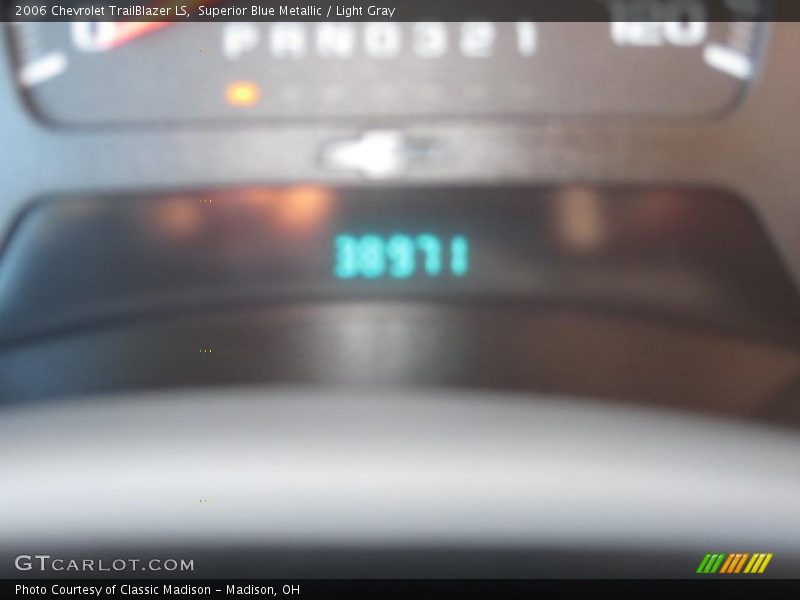 Superior Blue Metallic / Light Gray 2006 Chevrolet TrailBlazer LS
