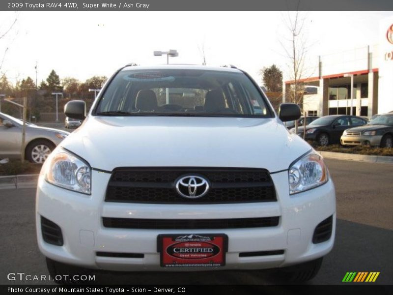 Super White / Ash Gray 2009 Toyota RAV4 4WD