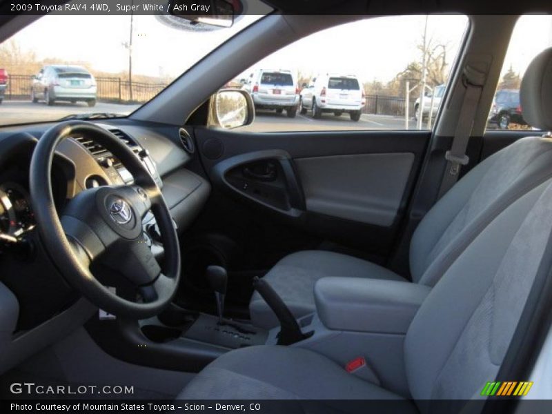 Super White / Ash Gray 2009 Toyota RAV4 4WD