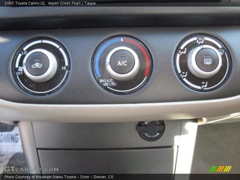 Aspen Green Pearl / Taupe 2005 Toyota Camry LE