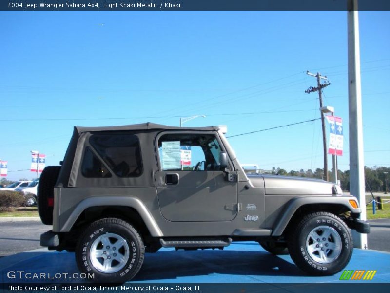 Light Khaki Metallic / Khaki 2004 Jeep Wrangler Sahara 4x4