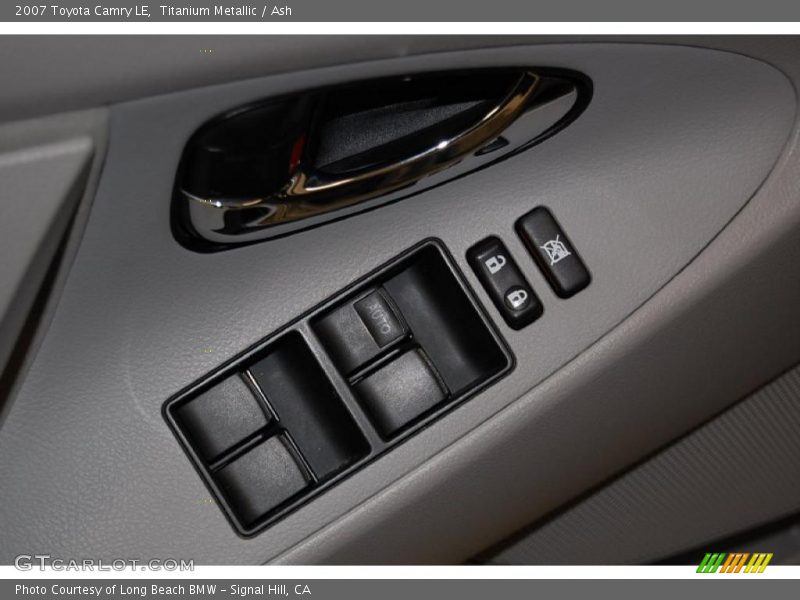 Titanium Metallic / Ash 2007 Toyota Camry LE