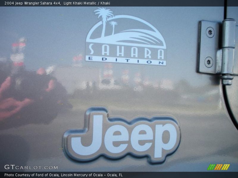 Light Khaki Metallic / Khaki 2004 Jeep Wrangler Sahara 4x4