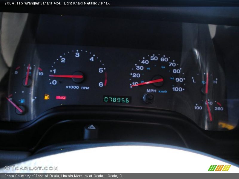 Light Khaki Metallic / Khaki 2004 Jeep Wrangler Sahara 4x4