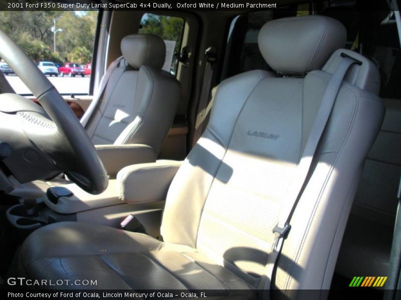 Oxford White / Medium Parchment 2001 Ford F350 Super Duty Lariat SuperCab 4x4 Dually