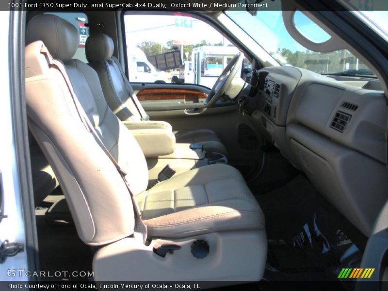 Oxford White / Medium Parchment 2001 Ford F350 Super Duty Lariat SuperCab 4x4 Dually