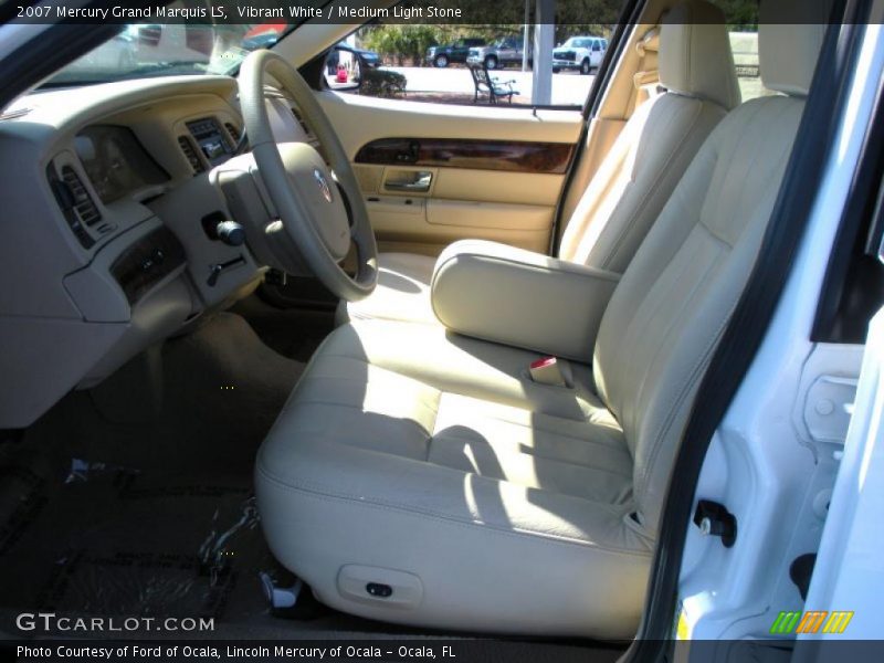 Vibrant White / Medium Light Stone 2007 Mercury Grand Marquis LS