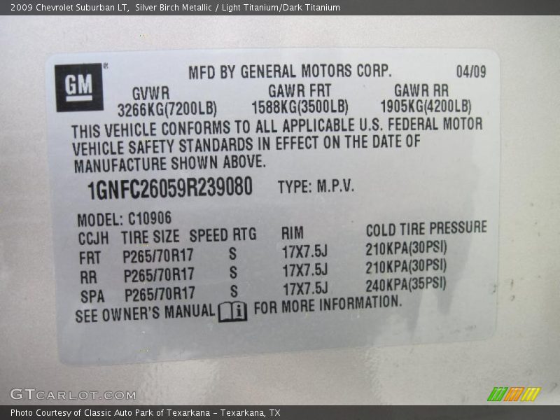 Silver Birch Metallic / Light Titanium/Dark Titanium 2009 Chevrolet Suburban LT