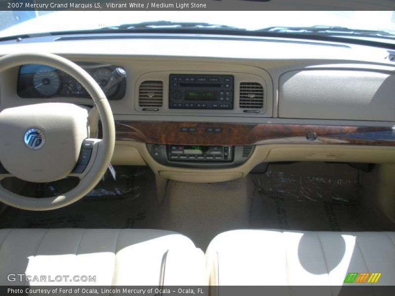 Vibrant White / Medium Light Stone 2007 Mercury Grand Marquis LS