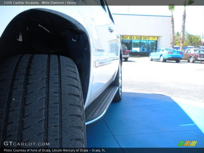 White Diamond / Ebony 2008 Cadillac Escalade
