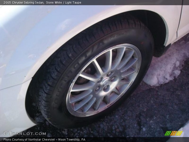 Stone White / Light Taupe 2005 Chrysler Sebring Sedan