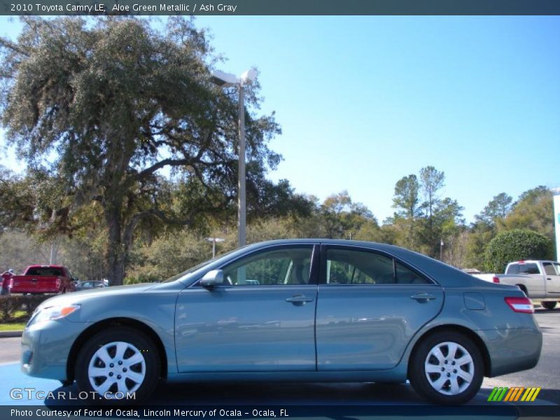 Aloe Green Metallic / Ash Gray 2010 Toyota Camry LE