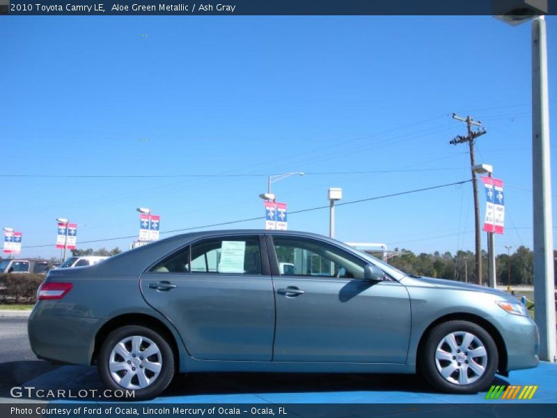 Aloe Green Metallic / Ash Gray 2010 Toyota Camry LE