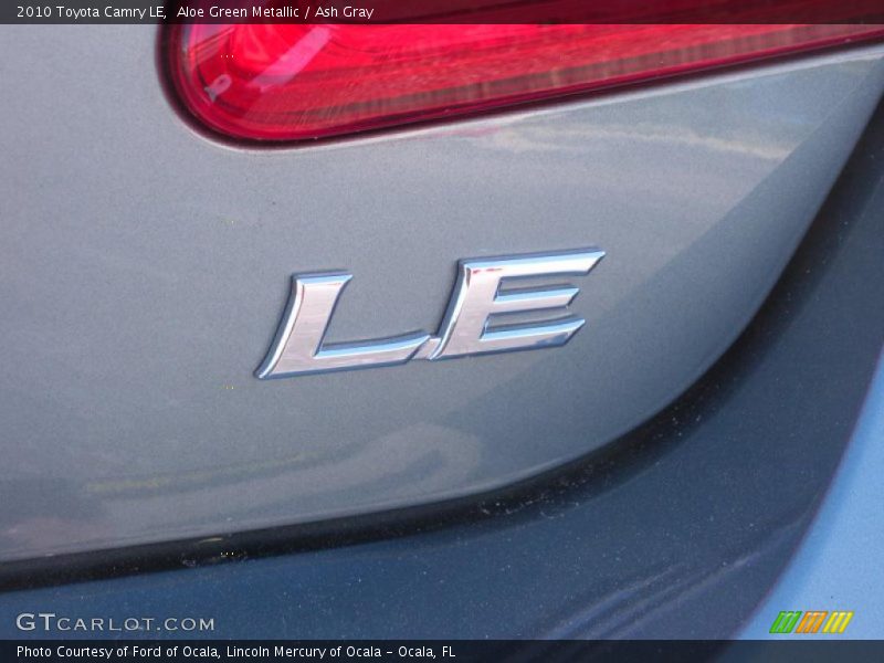 Aloe Green Metallic / Ash Gray 2010 Toyota Camry LE