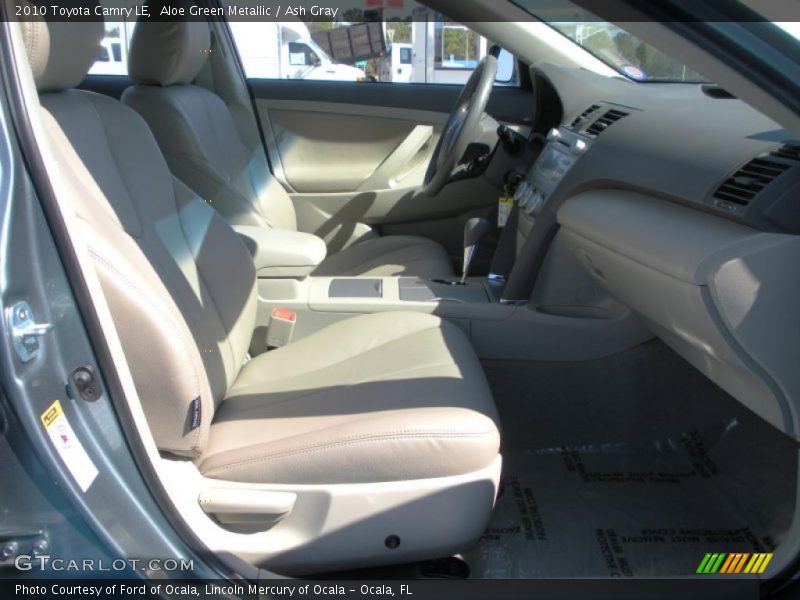Aloe Green Metallic / Ash Gray 2010 Toyota Camry LE