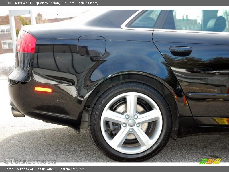 Brilliant Black / Ebony 2007 Audi A4 3.2 quattro Sedan