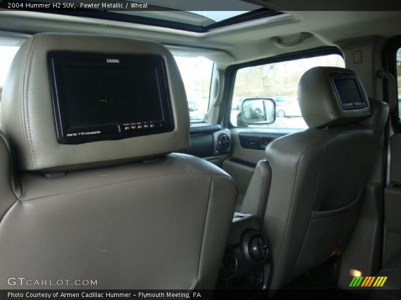 Pewter Metallic / Wheat 2004 Hummer H2 SUV