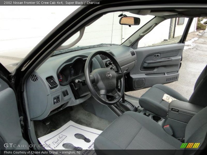  2002 Frontier SC Crew Cab 4x4 Charcoal Interior