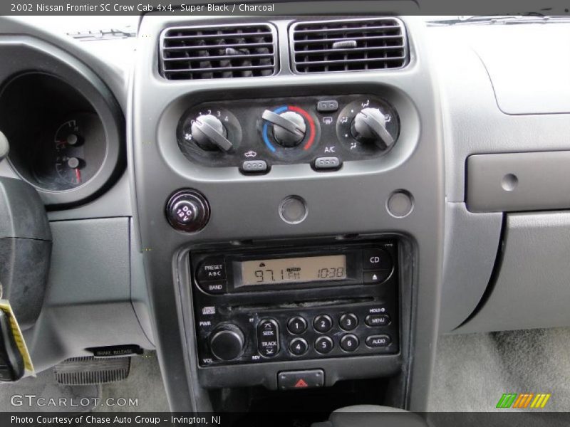 Controls of 2002 Frontier SC Crew Cab 4x4