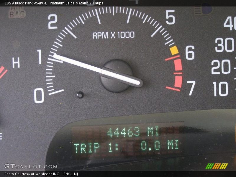 Platinum Beige Metallic / Taupe 1999 Buick Park Avenue