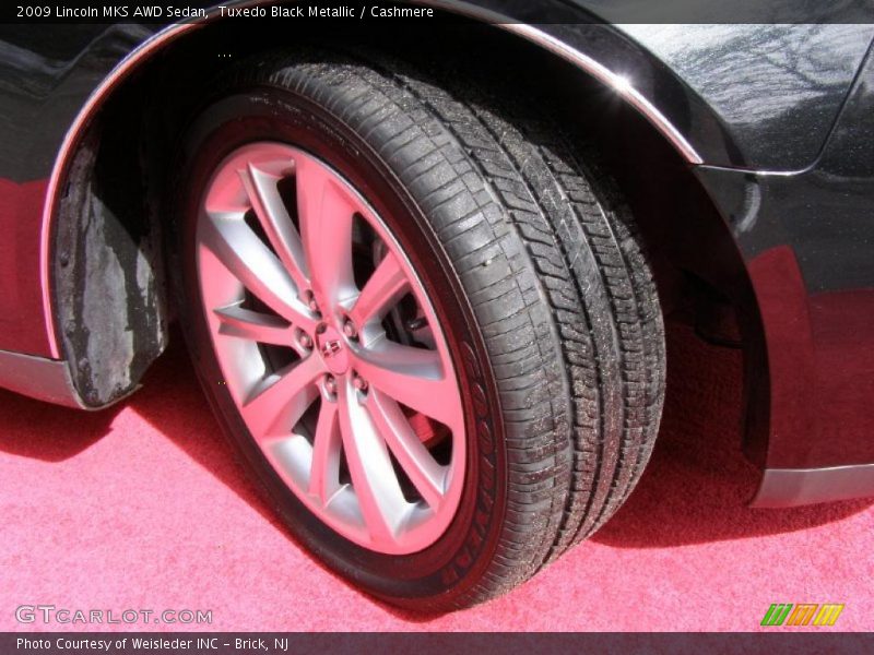 Tuxedo Black Metallic / Cashmere 2009 Lincoln MKS AWD Sedan