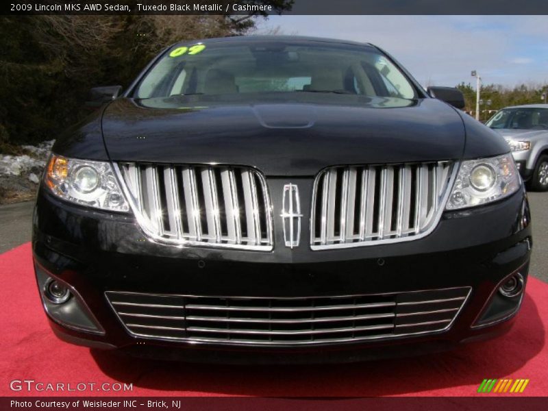 Tuxedo Black Metallic / Cashmere 2009 Lincoln MKS AWD Sedan