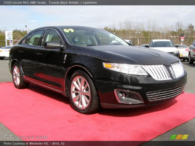 Tuxedo Black Metallic / Cashmere 2009 Lincoln MKS AWD Sedan