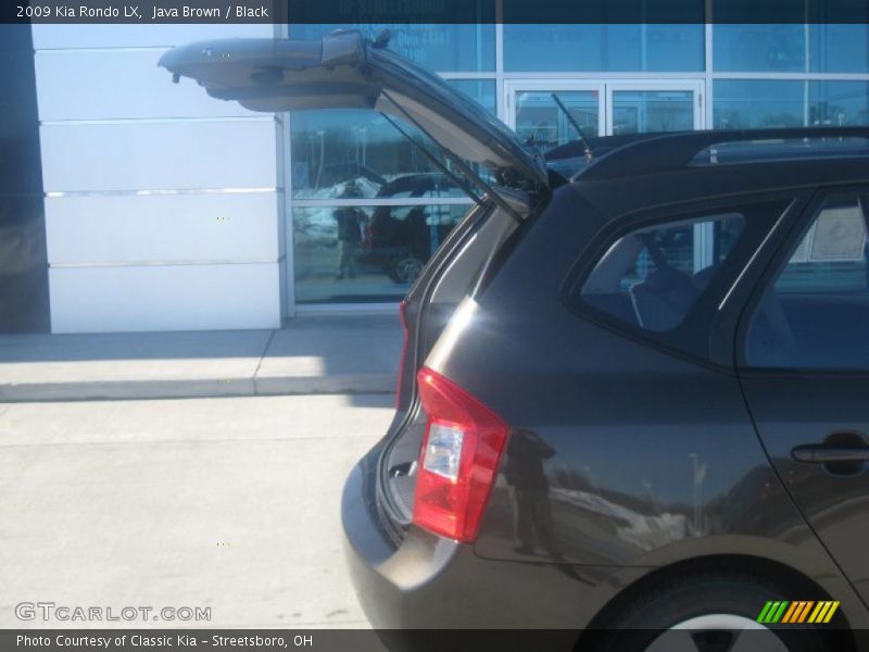 Java Brown / Black 2009 Kia Rondo LX